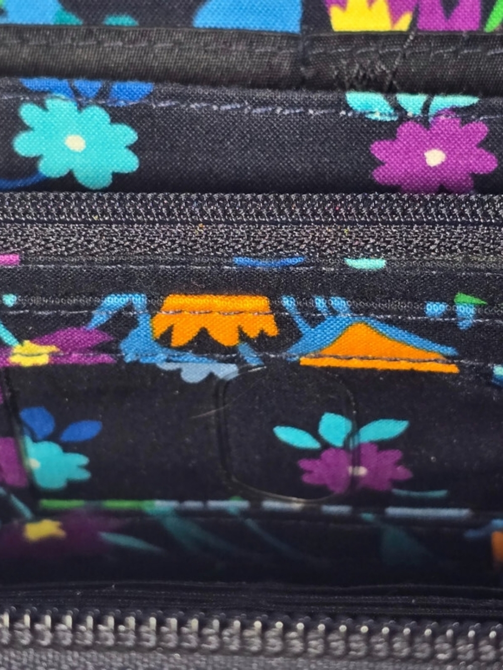 Vera Bradley Midnight Blues Accordion Wallet Zip Around Clutch Retired - Picture 13 of 15